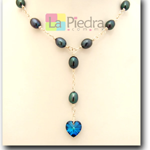 Collar engarzado con alambre